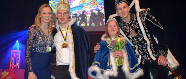 prinses-lindi-en-prins-tom-regeren-tijdens-regionale-pronkzitting-in-mill